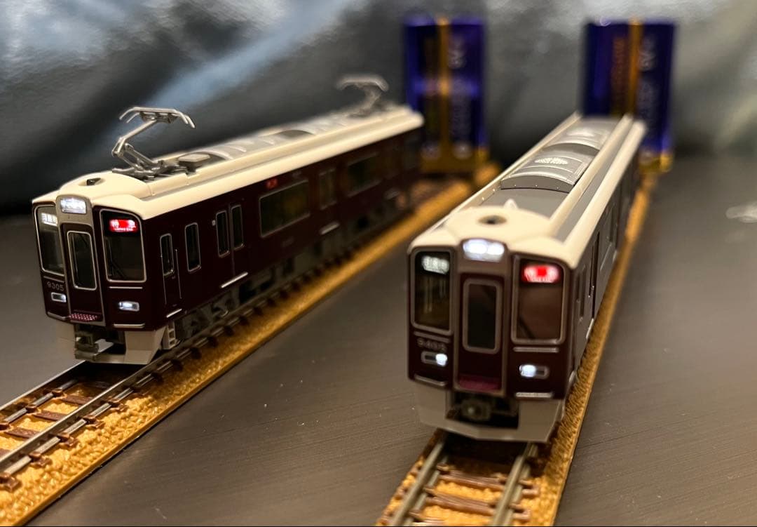 KATO 10-1280 阪急9300系8両＋2350形PRIVACEセット