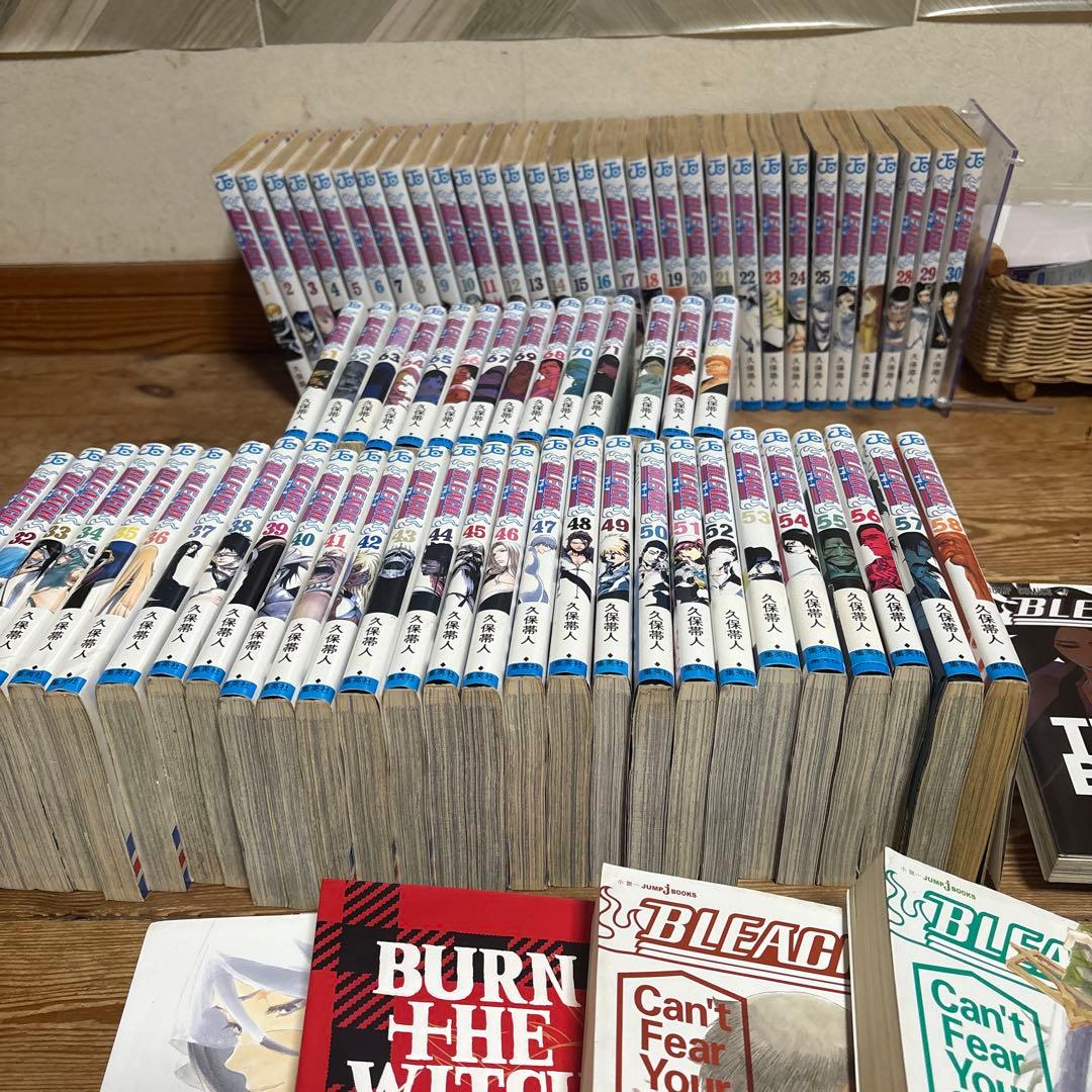 BLEACH 全巻+小説やおまけ付き。