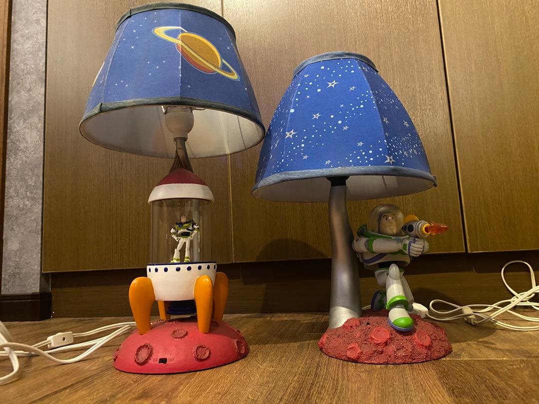 トイストーリー　バズ　ルームライト　激レア　ディズニーtoystory BUZZ