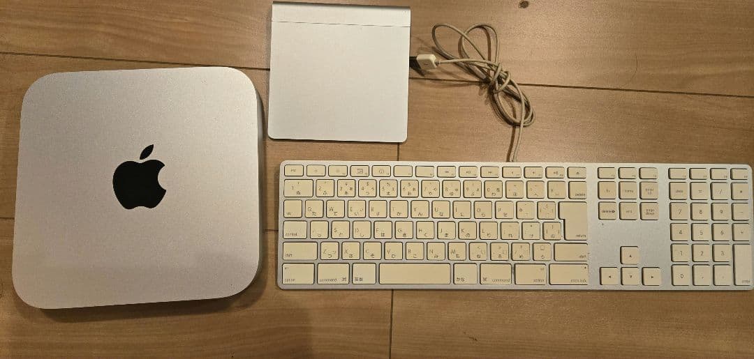 Apple Mac mini シルバー　A1347