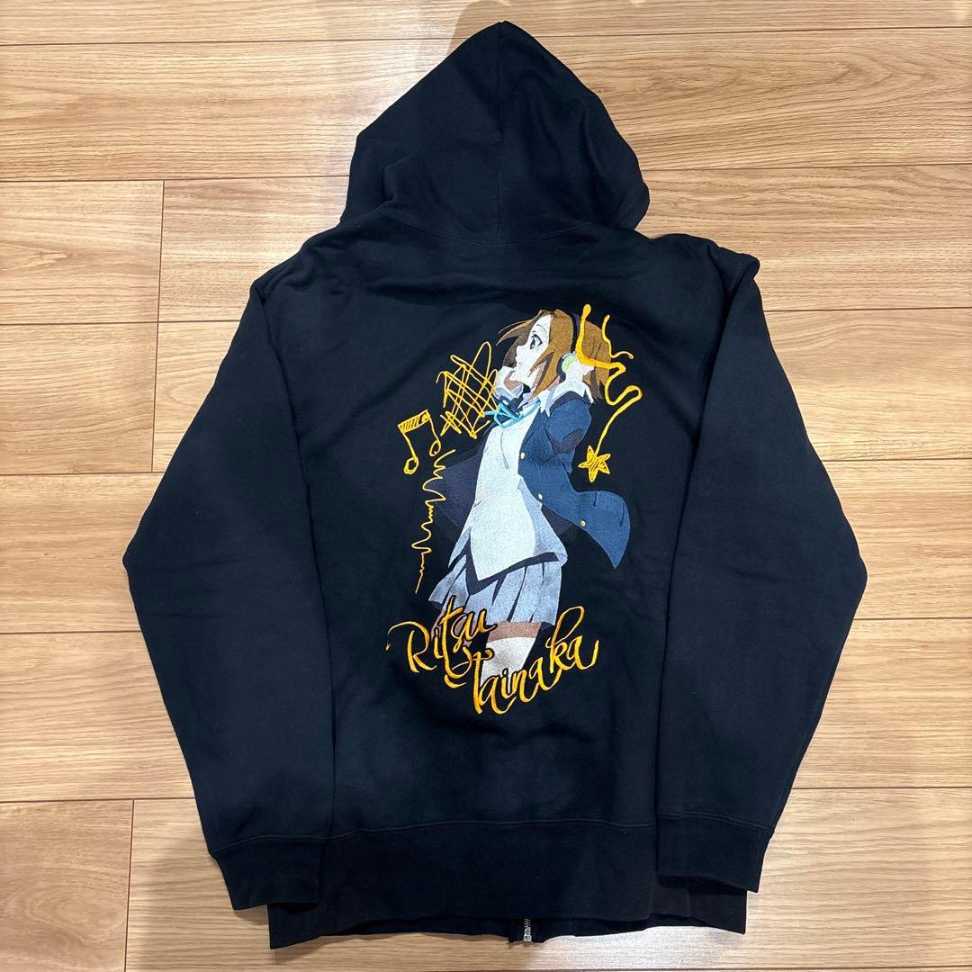 【けいおん!】田井中律　刺繍パーカー　Lサイズ