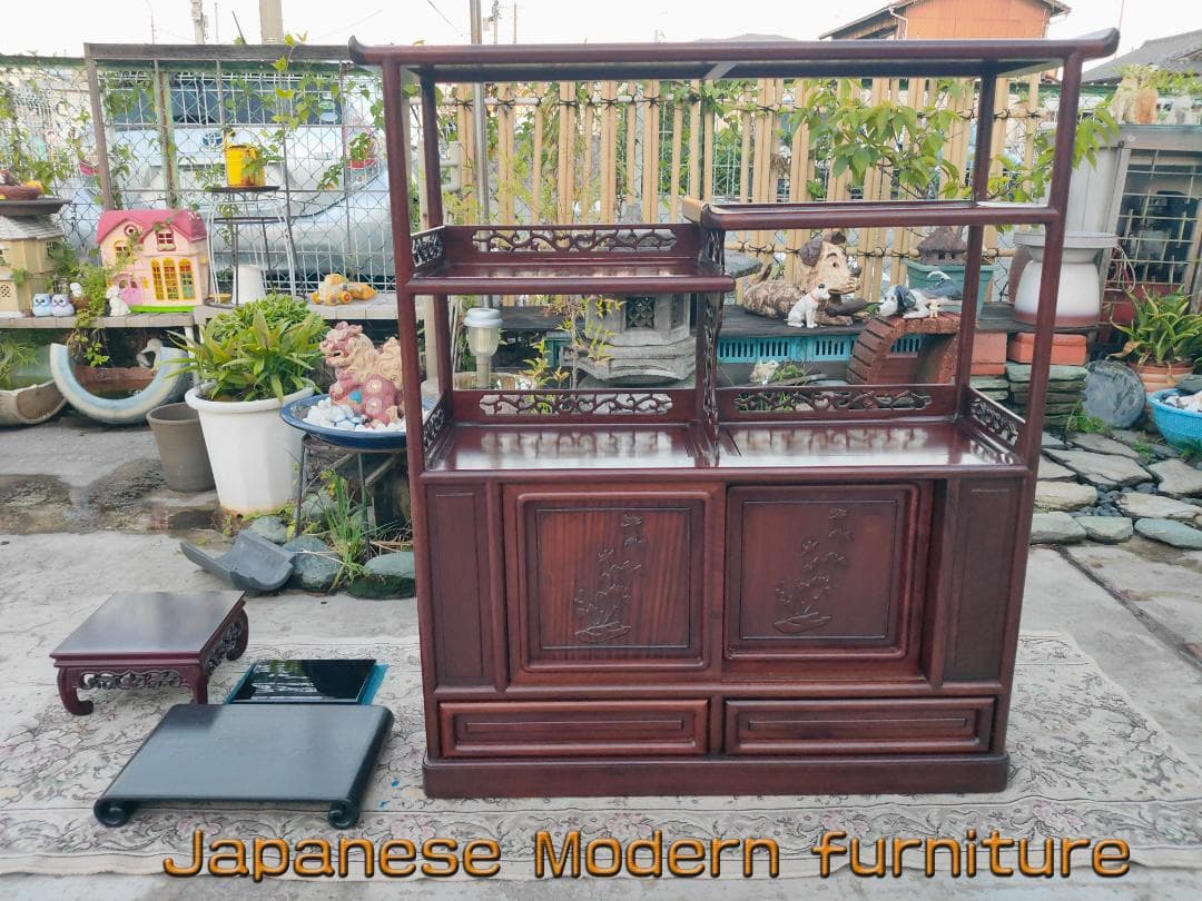 Japanese Modern Furniture☆茶箪笥☆飾り棚☆透かし彫り