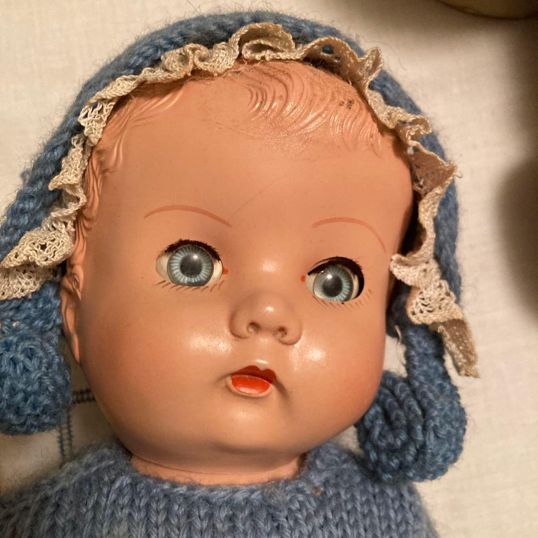 アンティークドール 青色ニットドレス