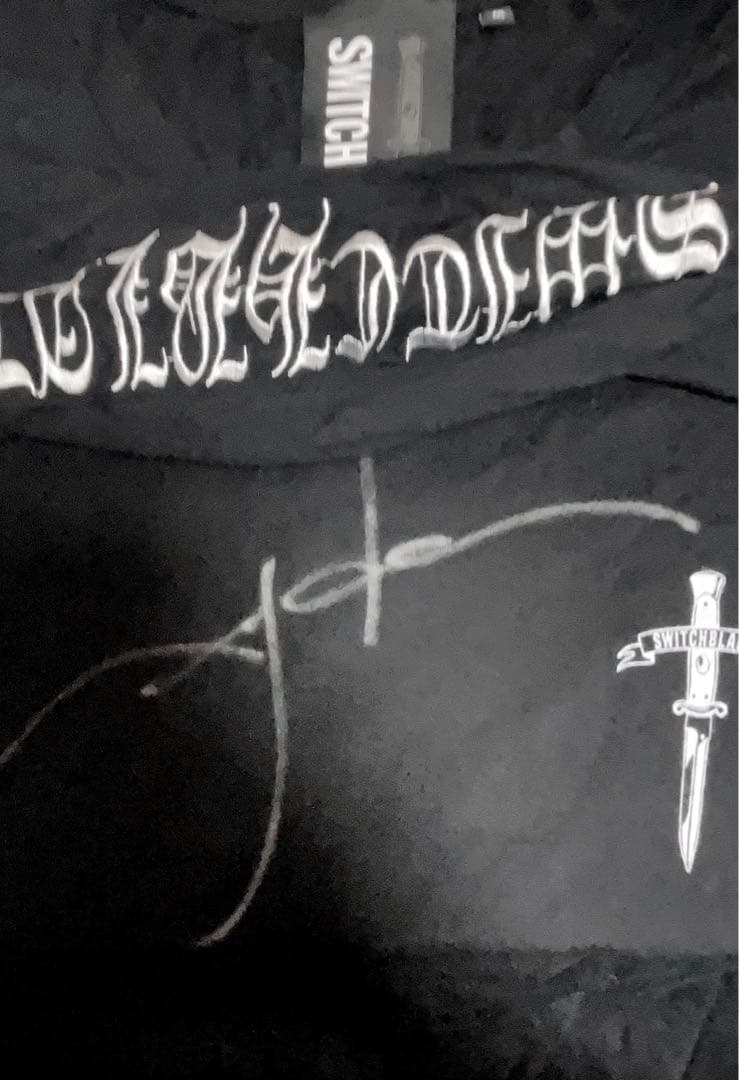 【値下げ交渉⭕️】HYDE サイン入り　SWITCHBLADE Tシャツ