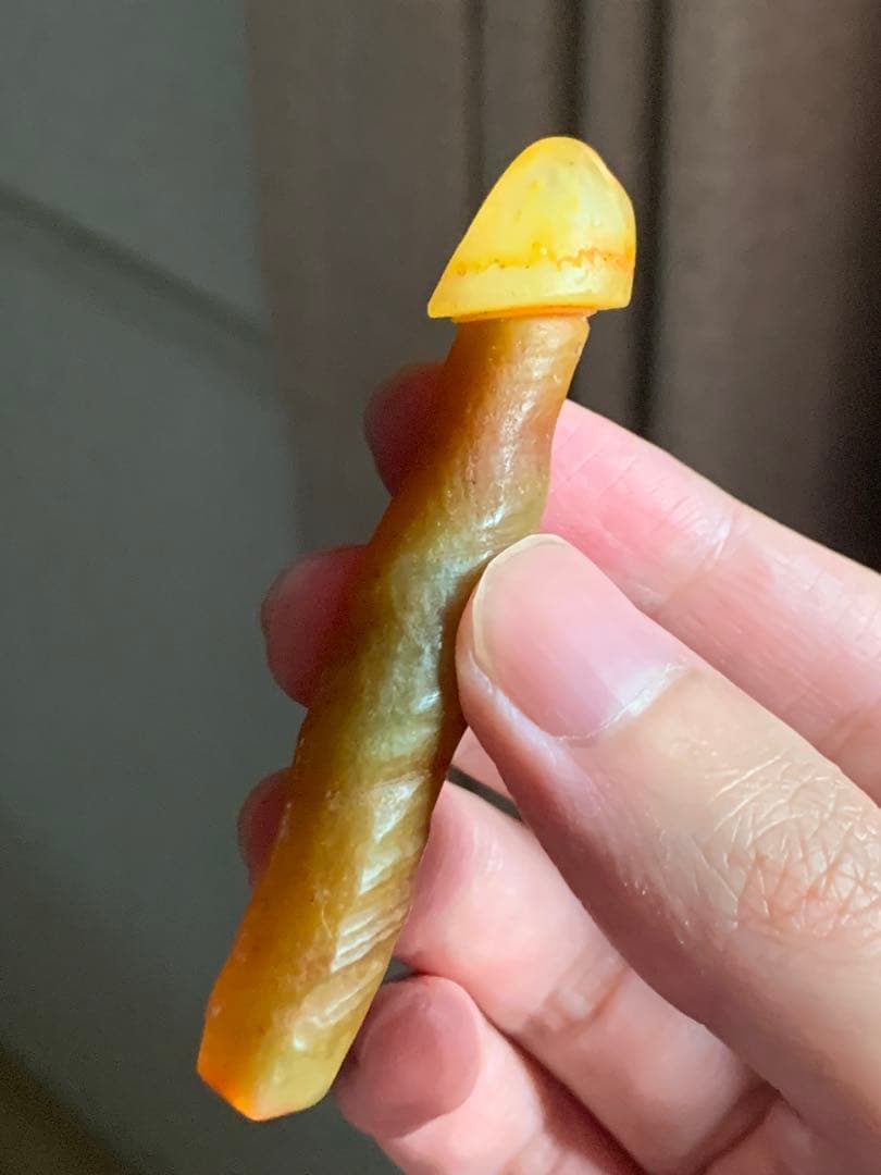 アラシャンゴビアゲート　蒙古瑪瑙　原石　水石　翡翠　オパール　根付　天珠 勾玉