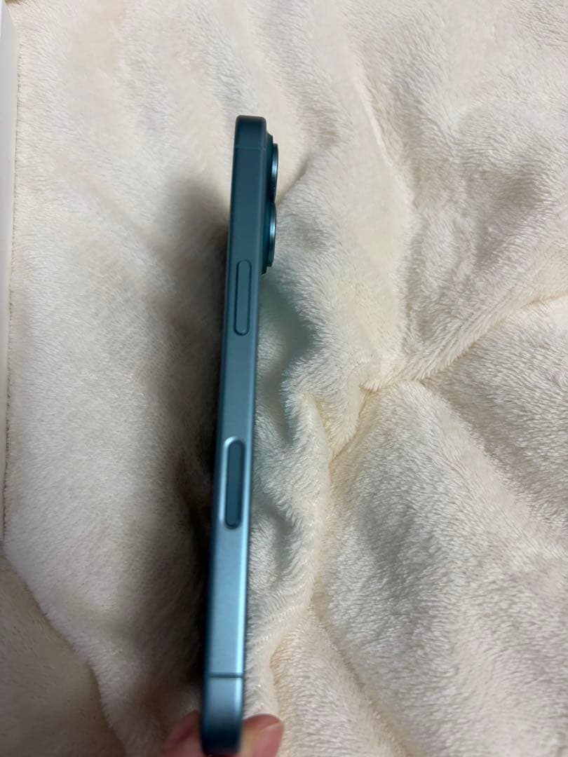 iPhone16 128GB ティール