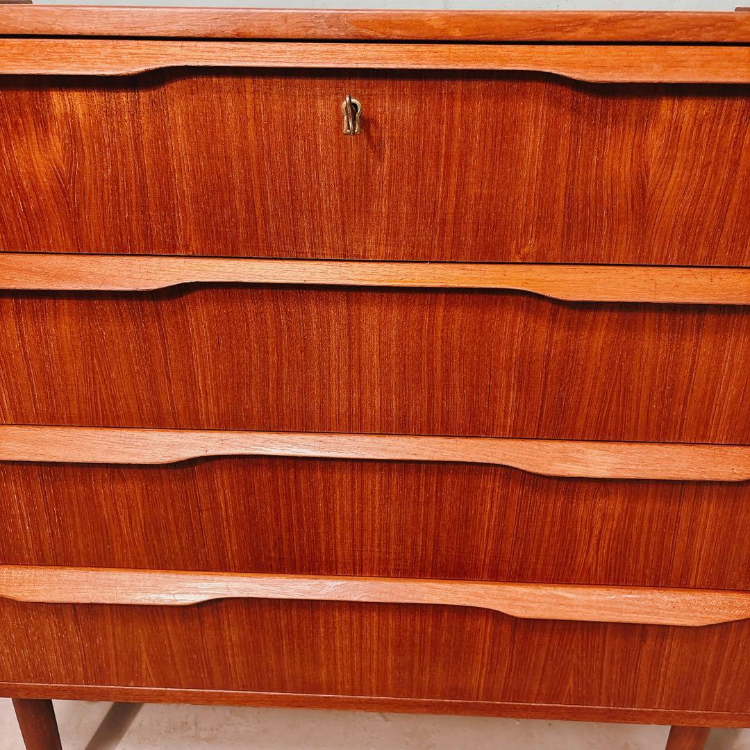 【ふっち】デンマーク　チーク材　四段チェスト　北欧家具　北欧ビンテージ