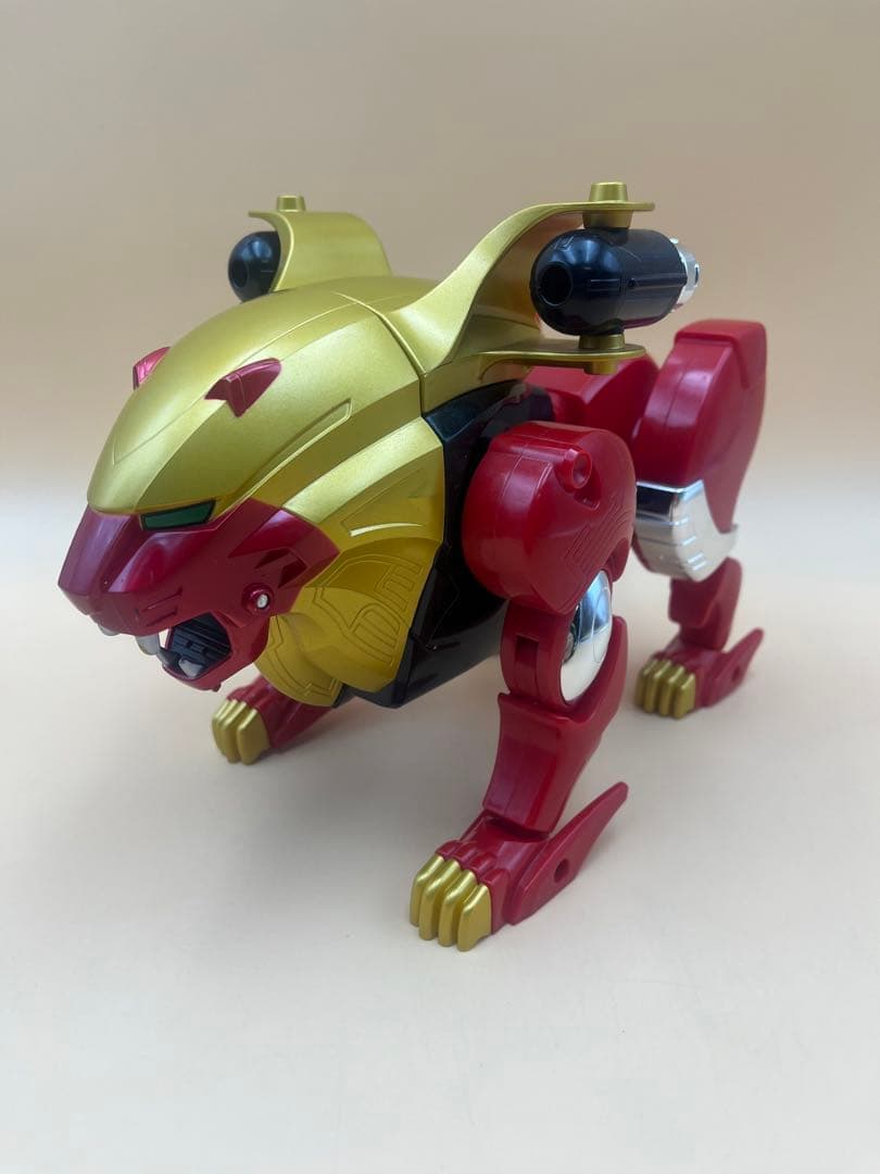 ガオレンジャー DXガオライオン　希少品　合体　ロボット　戦隊物