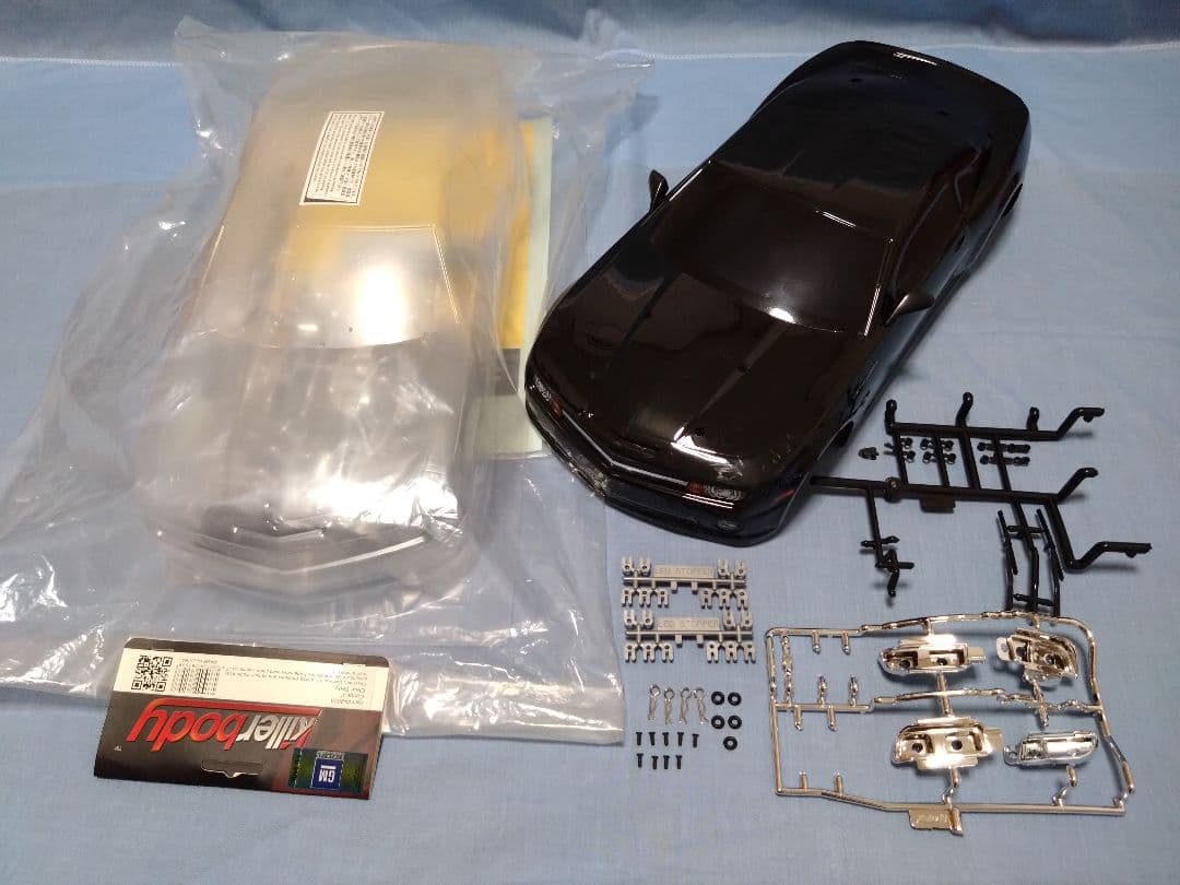 Killerbody 48023 カマロ ボディの2点セット