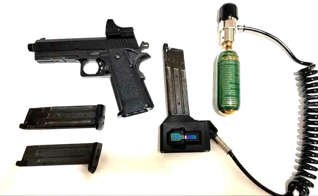 東京マルイ ガスブロハイキャパ4.3+M4マガジンアダプタ+CO2レギュレーター