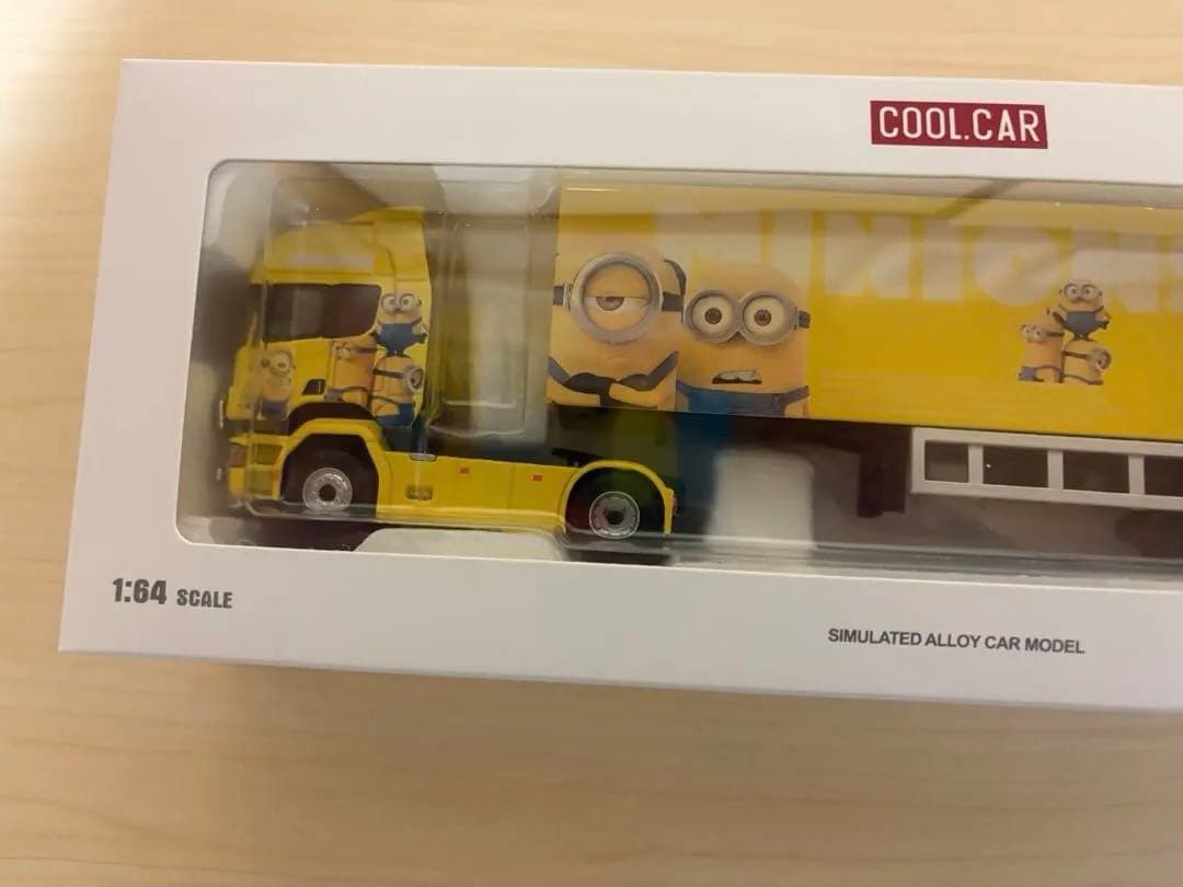 COOL CAR ミニオン トレーラー 1:64