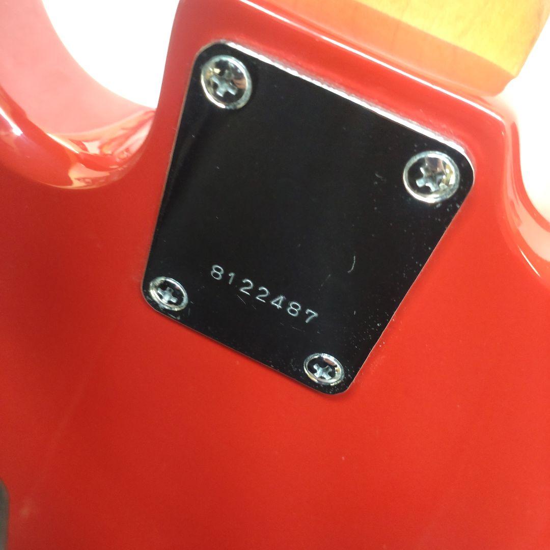 モッキンバードベース　fロゴ　レッド