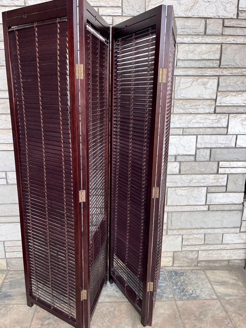 木製スラット式パーテーション 3つ折り　仕切り　目隠し