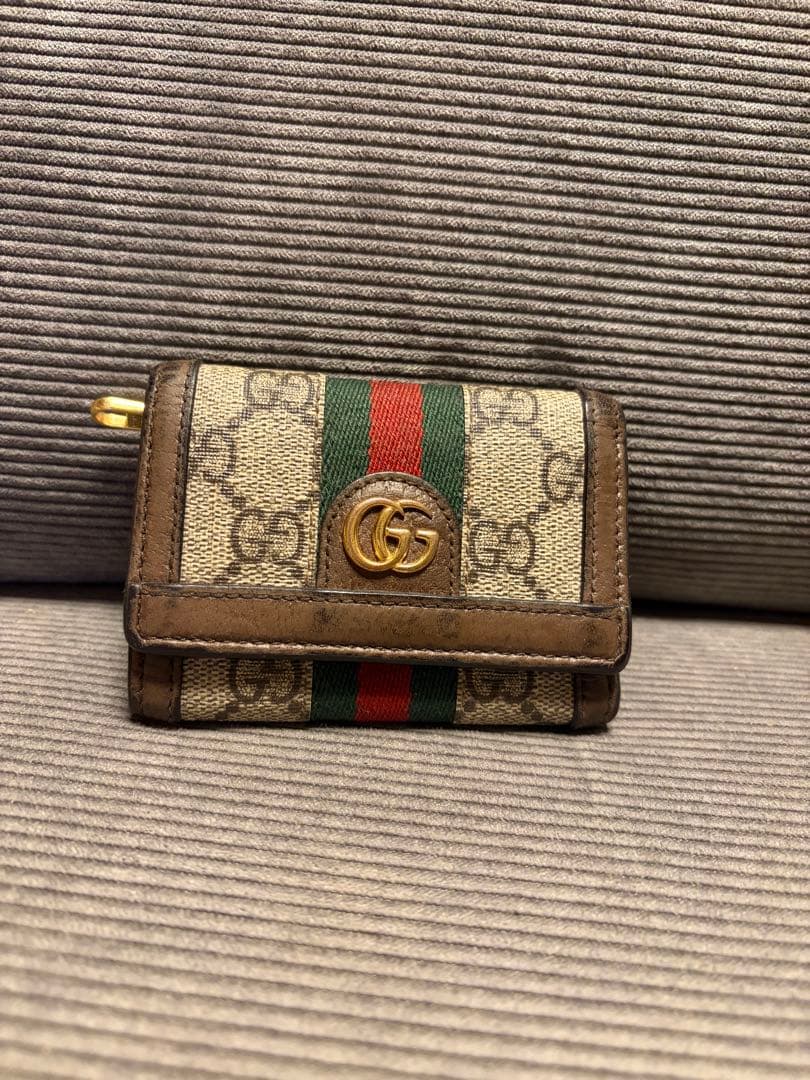Gucci GGキャンバス 三つ折り財布