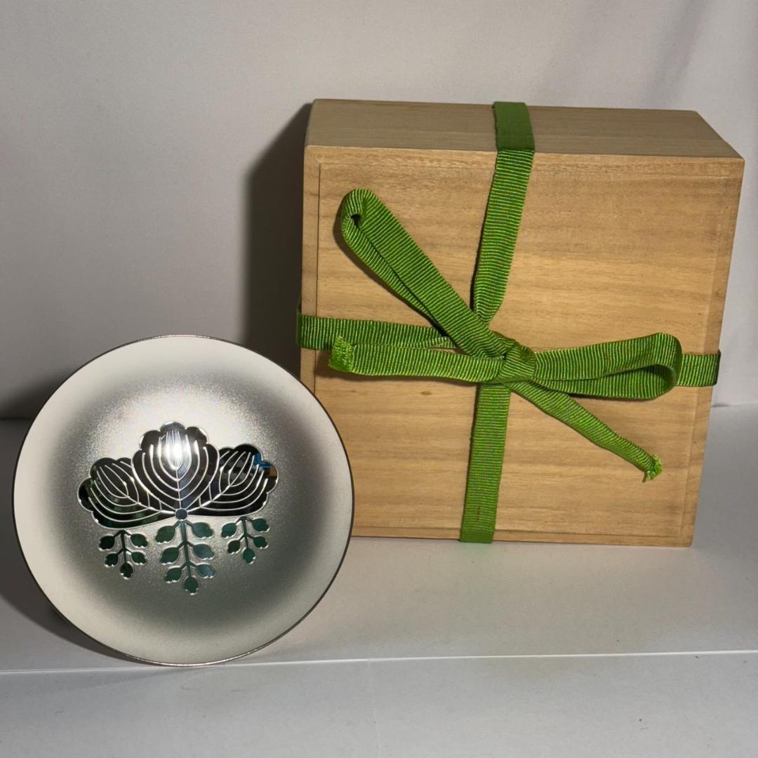 E19◆内閣総理大臣贈　銀盃　銀杯　純銀　140g　SILVER1000　箱付き