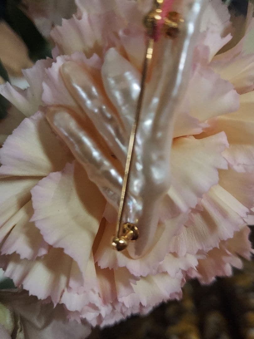 新品　k18　バロック　オレンジ淡水真珠　ブローチ　限定品