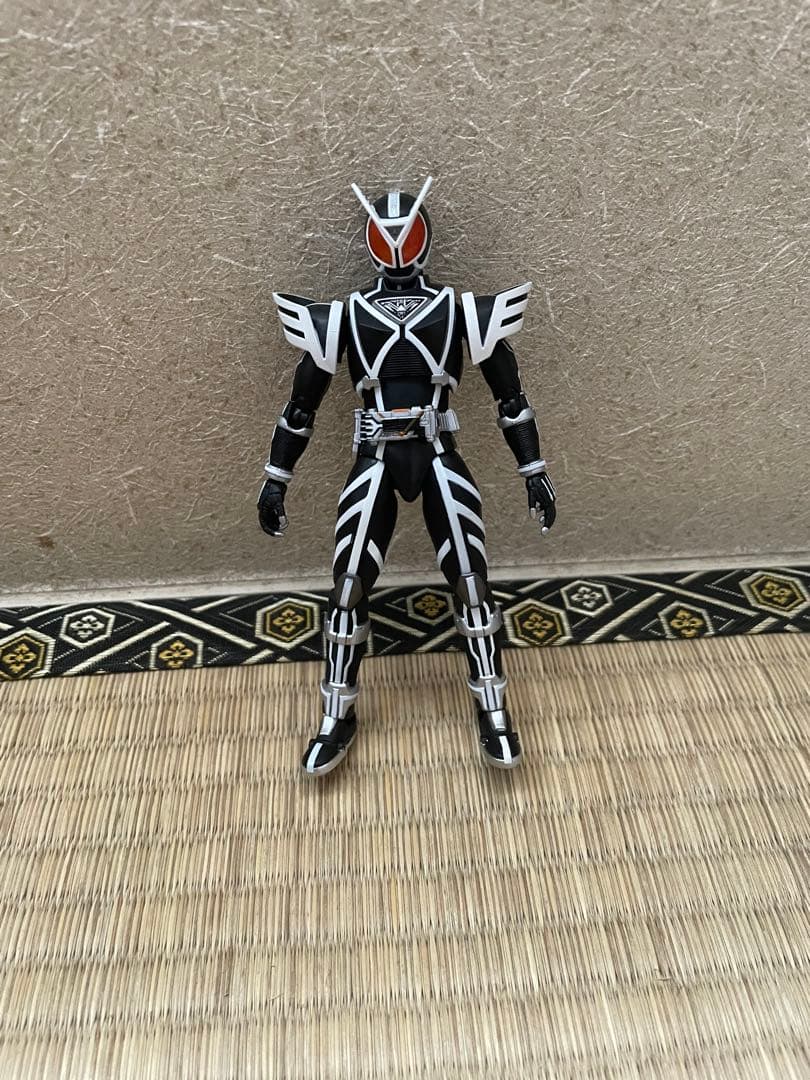 仮面ライダー555　shフィギュアーツ　×4