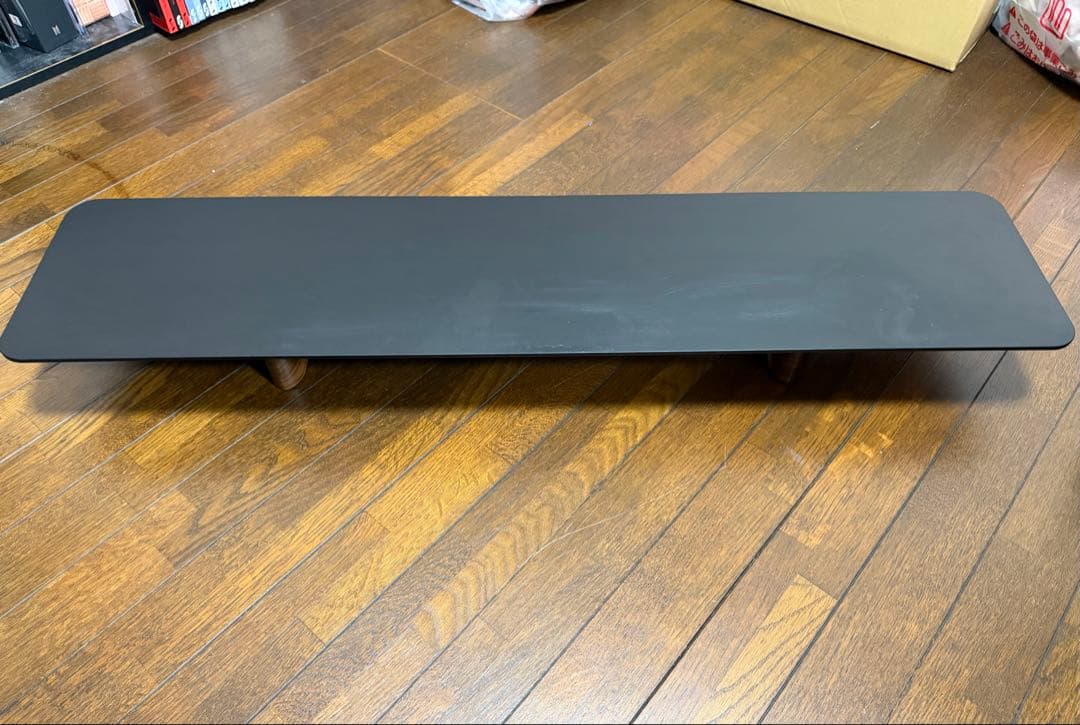 デスクシェルフ