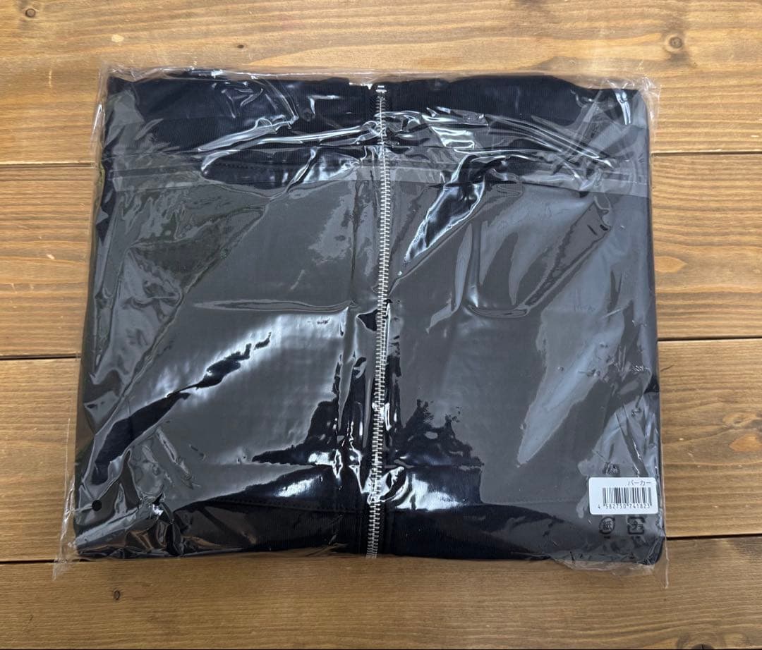 新品⭐︎ MILESixTONESパーカー SixTONES 2026