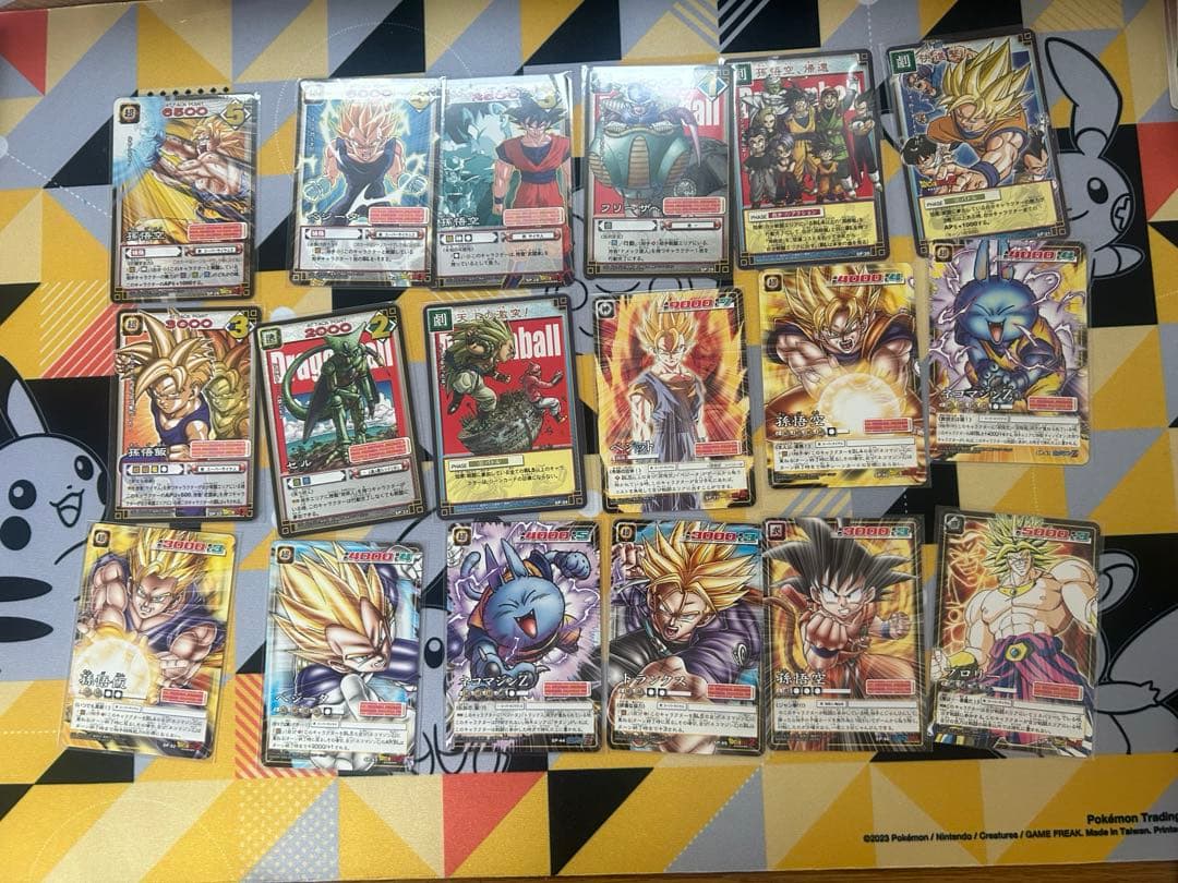 ドラゴンボールz カードゲーム 引退品 ホイル192枚 ノーマル大量