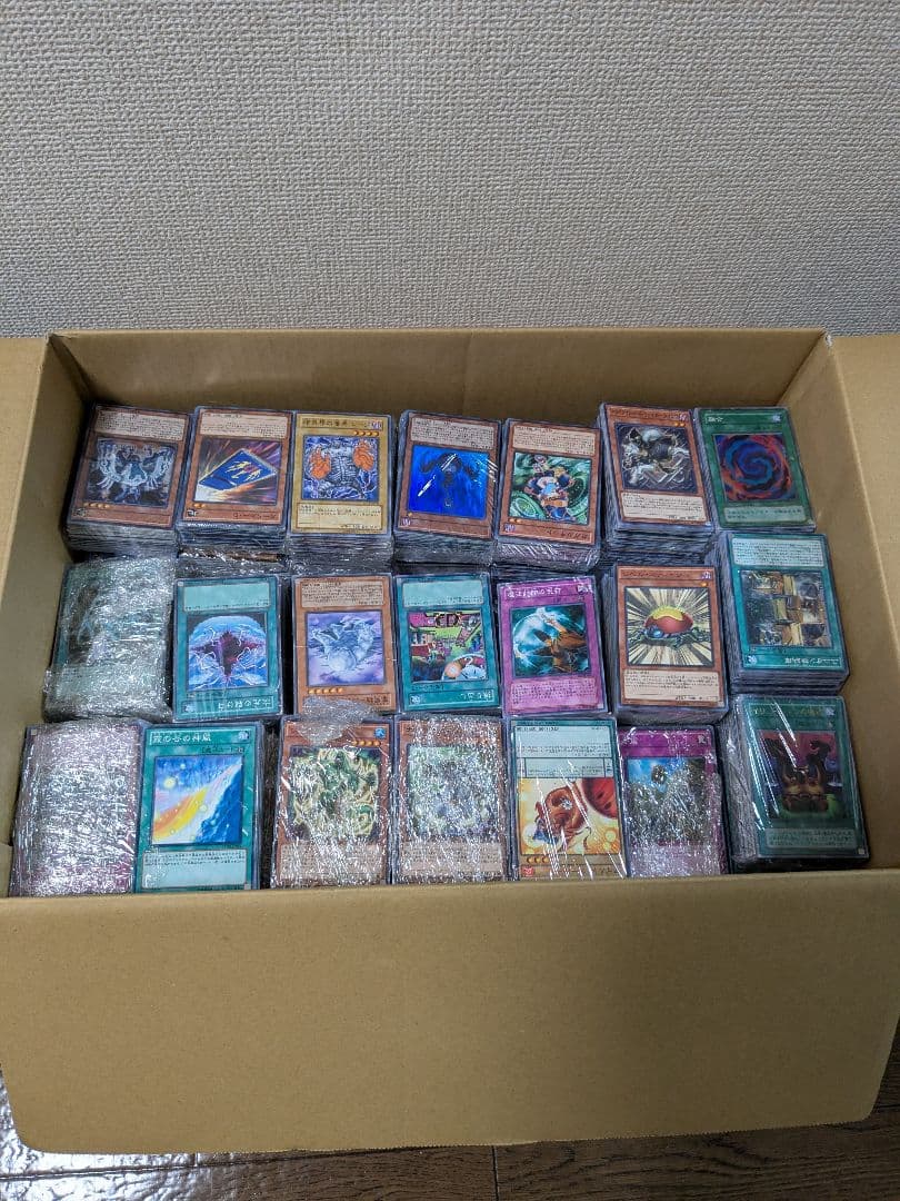 遊戯王1万枚以上　引退品　日本語