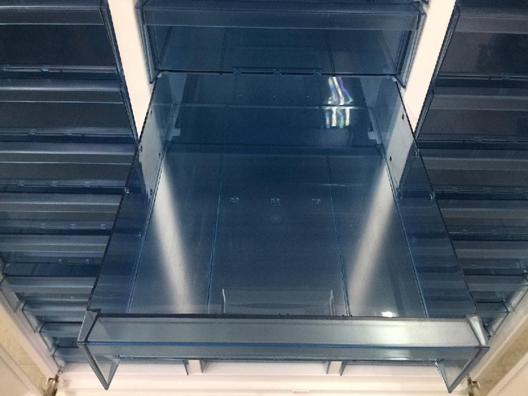 コクヨ A トレーキャビネット エディア EDIA 扉付 鍵付 深型3列11段