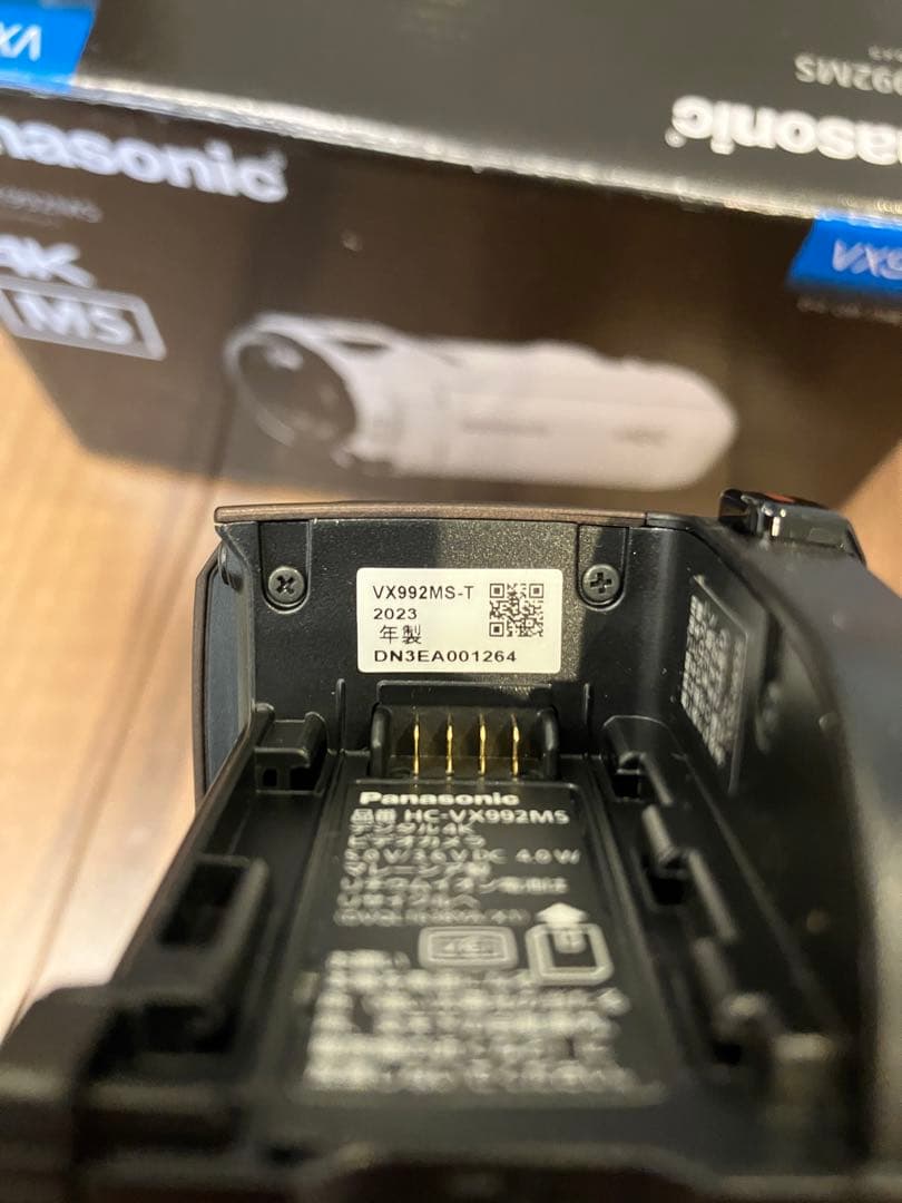 【美品】Panasonic 4Kビデオカメラ HC-VX992MS ブラウン