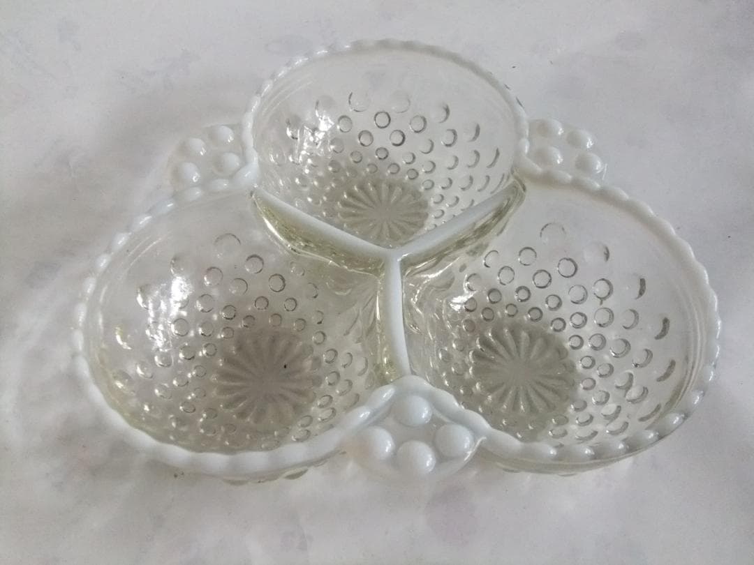 フェントン　アンティークガラス　小物入れ　Fenton silver crest