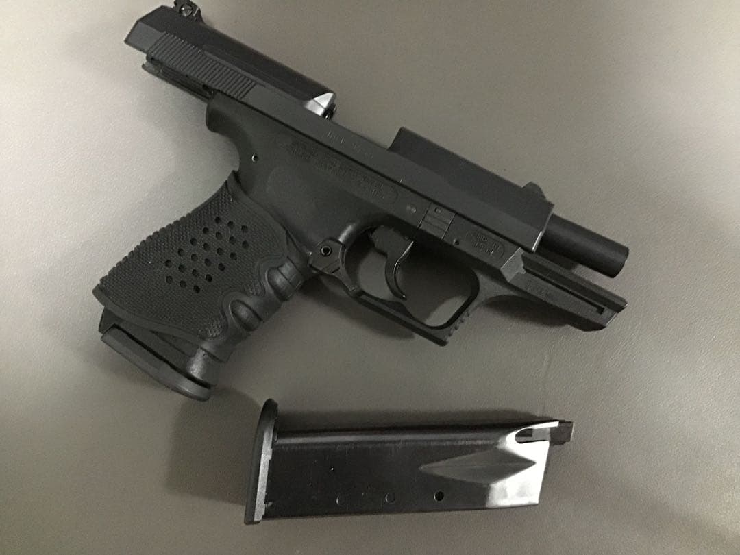 マルゼン Walther P99 ガスガン マガジン2個付き