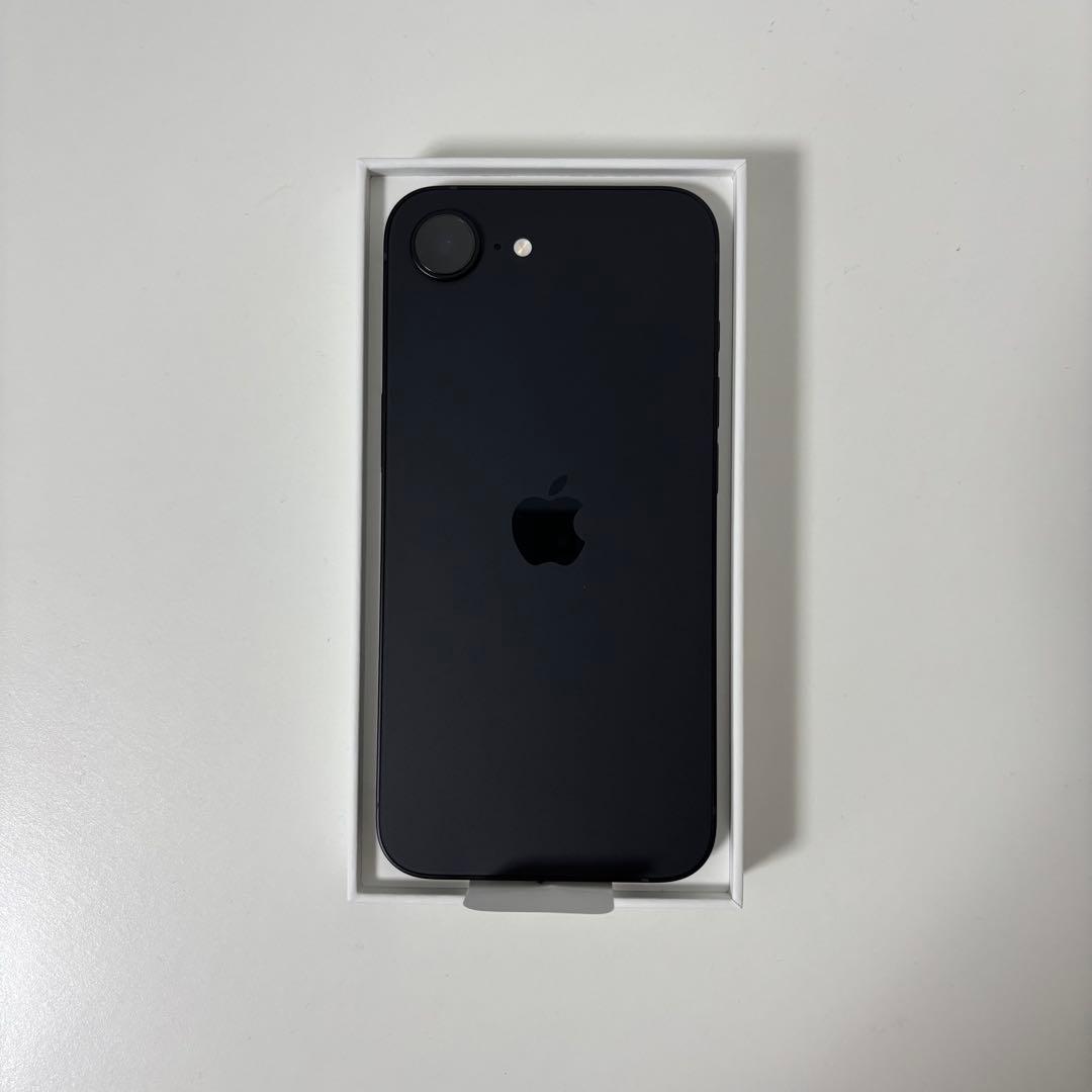 【新品・未使用品】iPhone16e 128GB SIMフリー ブラック