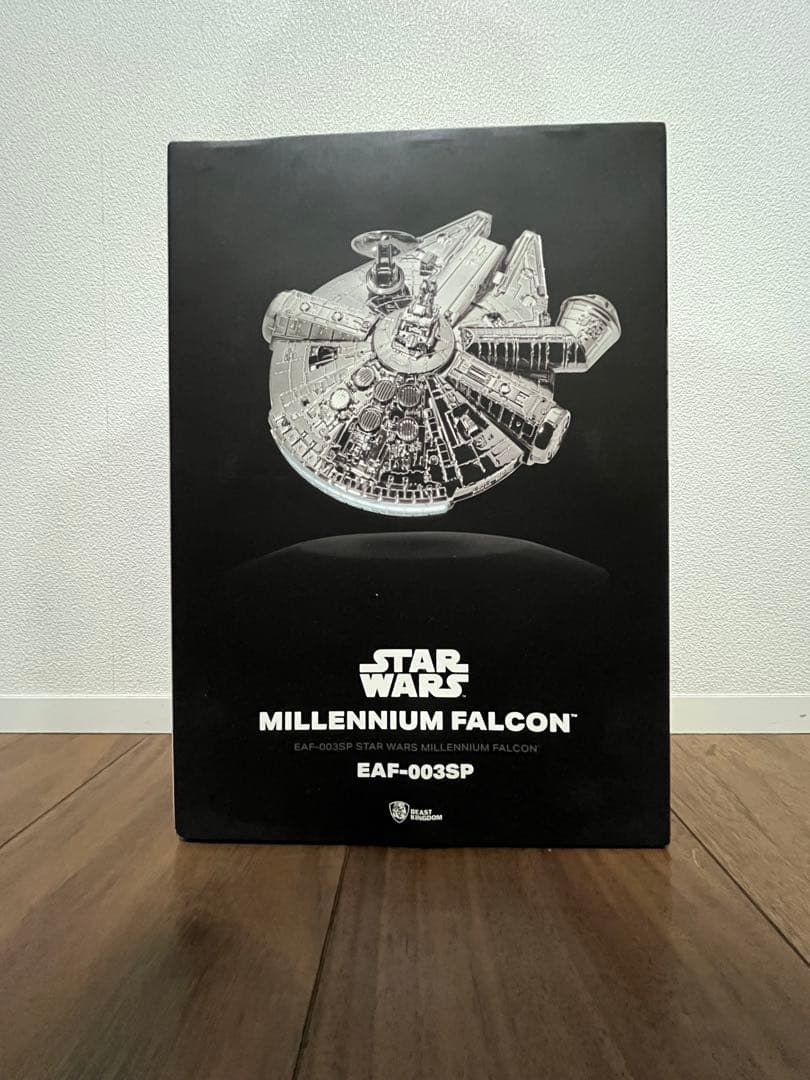 未開封　ミレニアムファルコン　EAF-003 メタリッククロームバージョン
