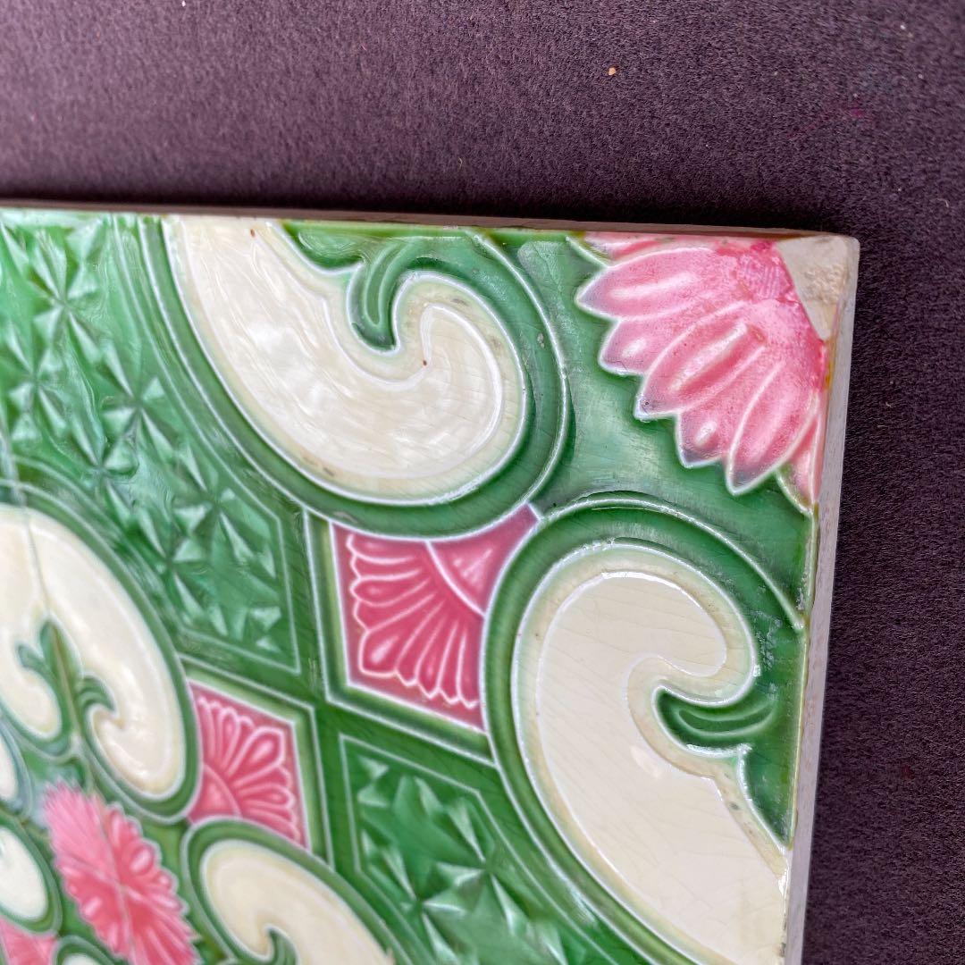 ハンドメイド日本製アンティークマジョリカタイル⑧Ａ４枚セット☆エンボスタイル☆