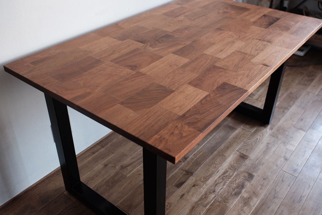 MASTERWALマスターウォール　モザイク　ダイニングテーブル