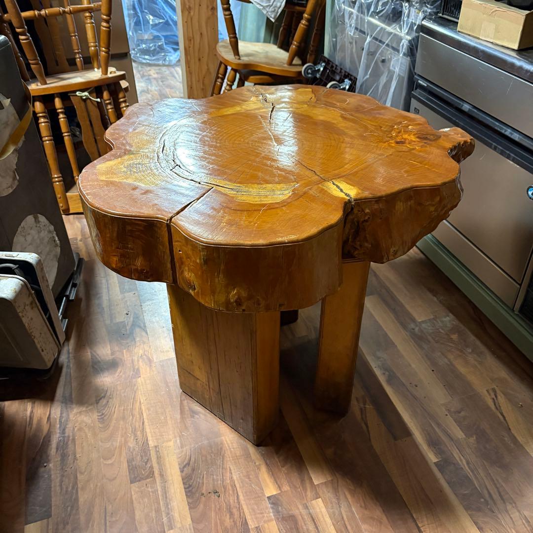 ②送料設置込み　丸太　切り株　ダイニングテーブル　　おそらく欅