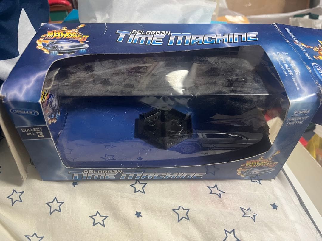 バックトゥザフューチャー　デロリアン