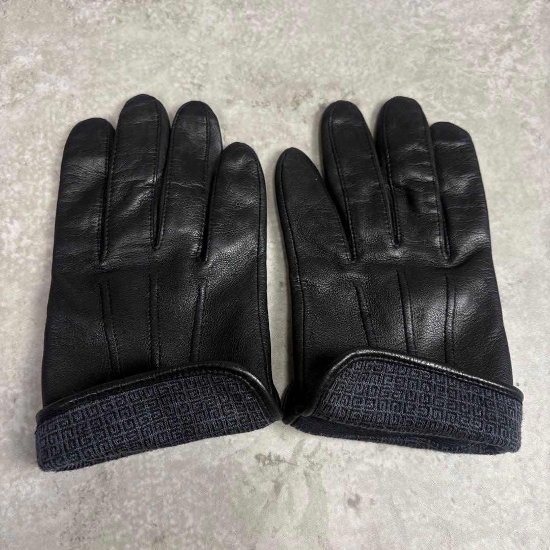 ジバンシー　GIVENCHY レザー　グローブ　手袋　型押　ロゴ　ブラック　本革