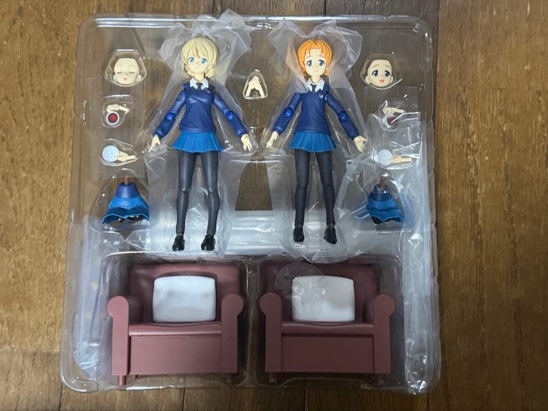ガールズ&パンツァー figma ダージリン&オレンジペコセット フィギュア