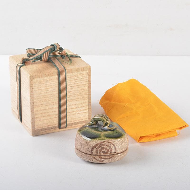 茶道具　織部焼　はじき織部　香合　極め箱　V　R5258