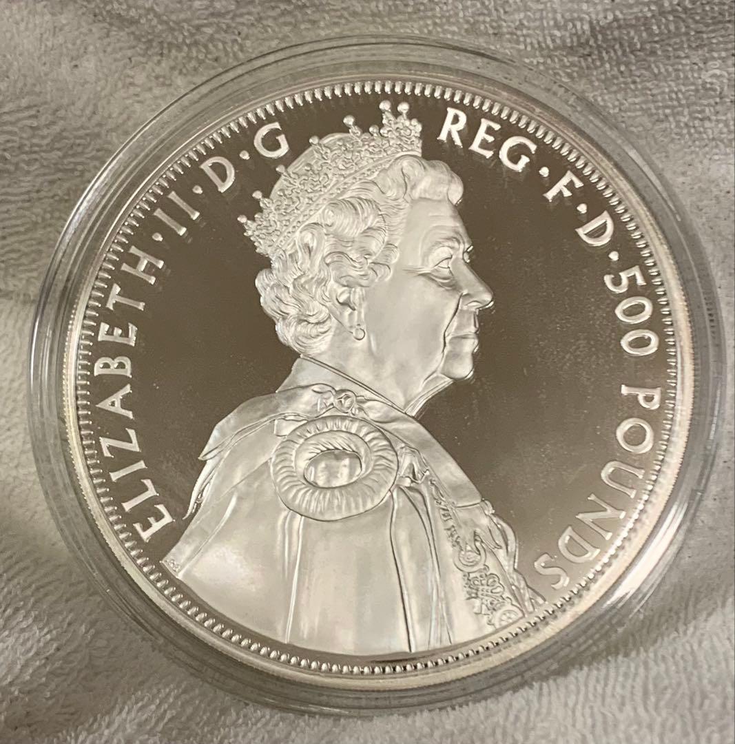 13日追加情報です❗️超特大1キロ‼️Kエリザベス2世 銀貨 地金価格47万以上