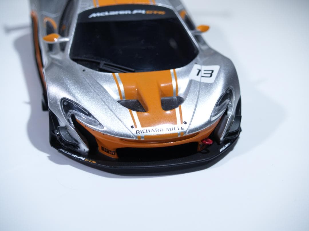 京商ミニッツMR-03 EVO シャーシ＆ボディセット マクラーレンP1 GTR