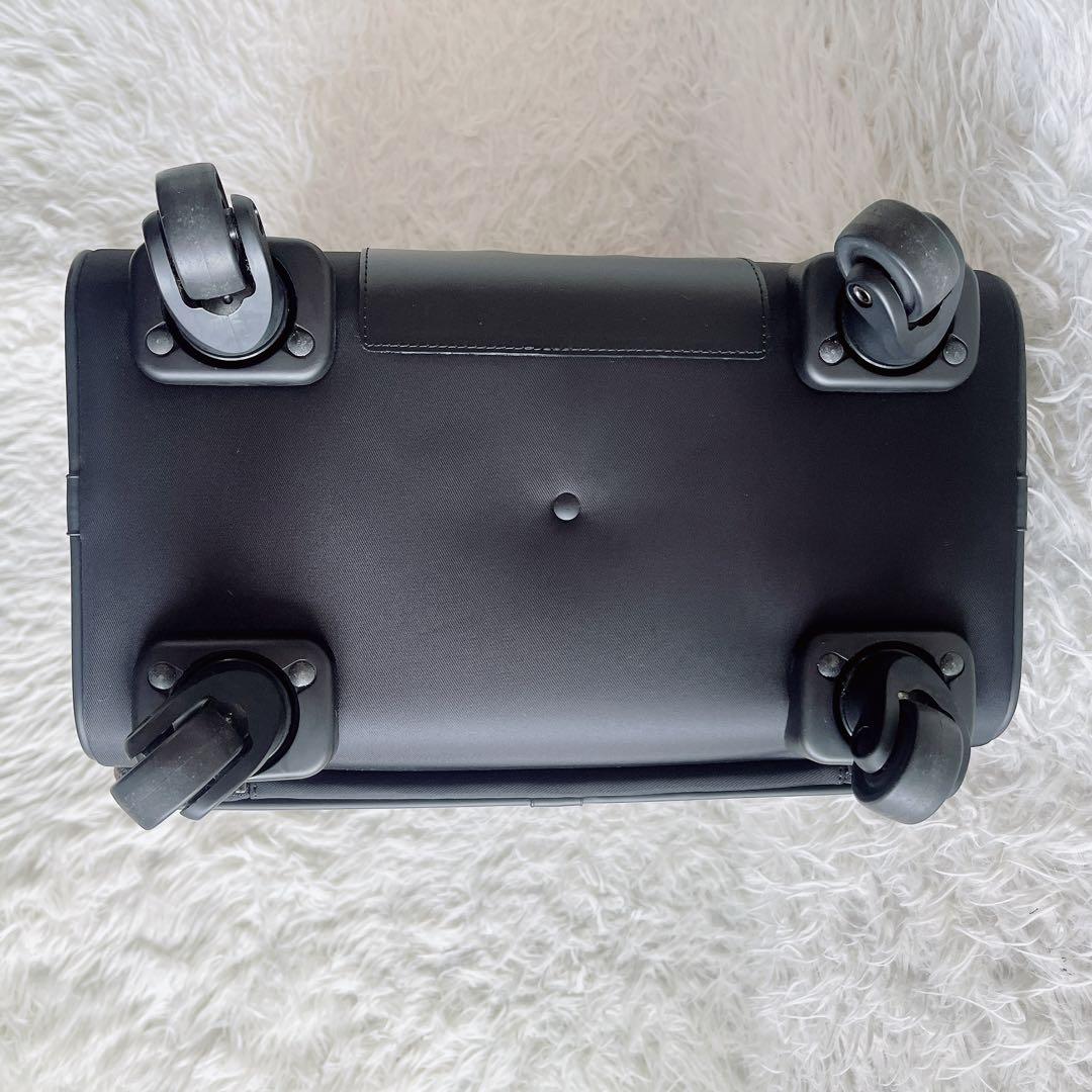 希少✨【バーバリーブラックレーベル】キャリーケース ブラック チェック 鍵付き