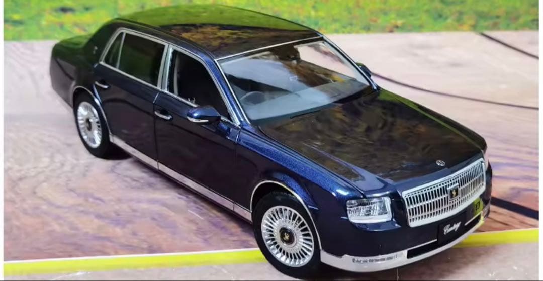 LCD 1:18 TOYOTA センチュリー 合金製 フルオープンカーモデルカー