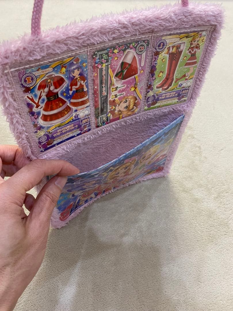 希少　アイカツ　ジングルベルのラブリーサンタ　クリスマスセット　パジャマ　あかり