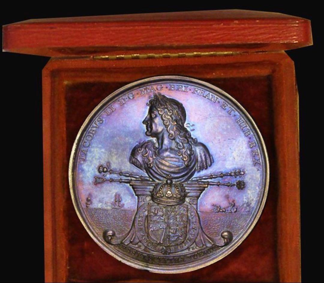 ジェームズ2世1685年 ダークトーン　大型シルバーメダル