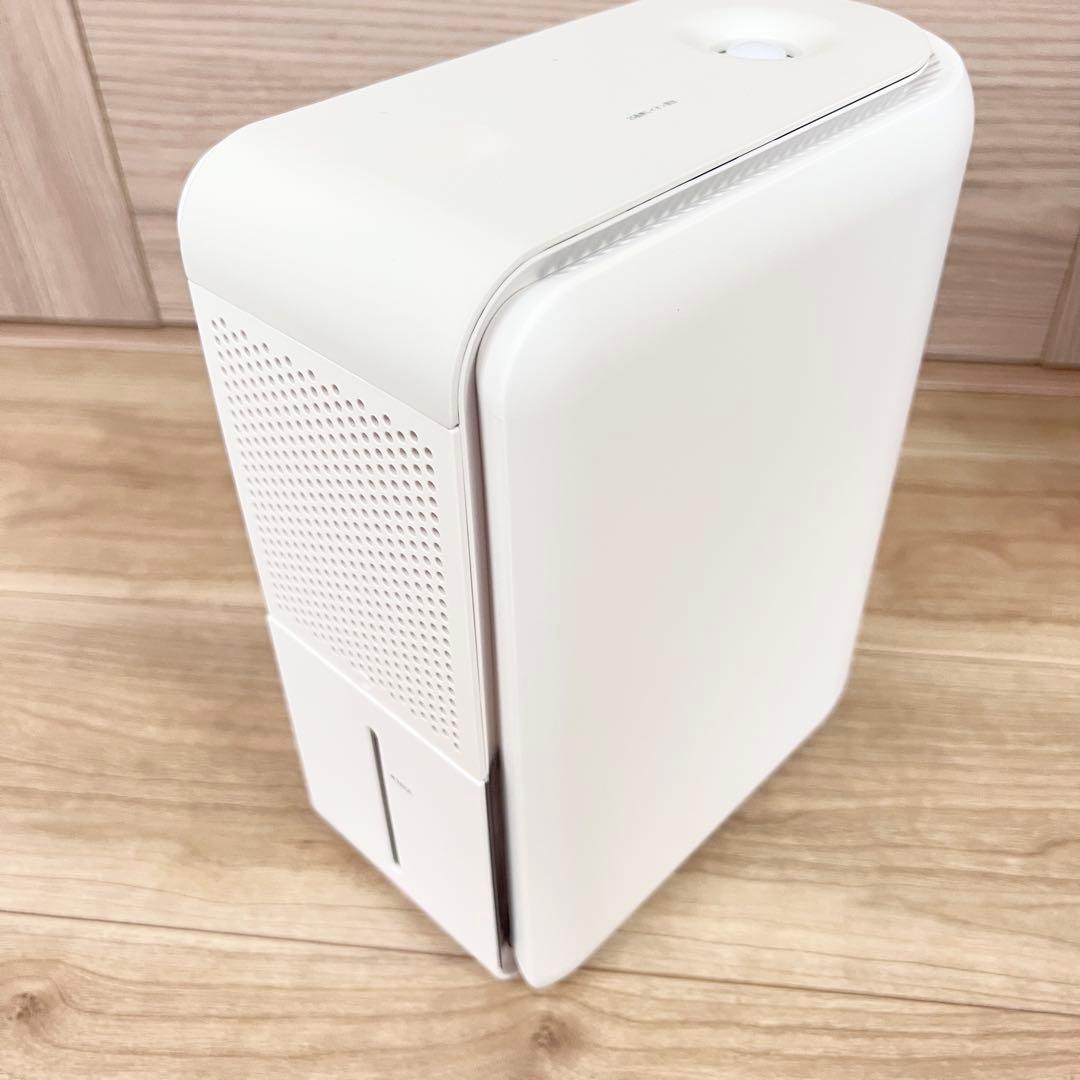 除湿機 小型 強力 除湿・加湿・空気清浄3in1 ペルチェ式 ホワイト 白