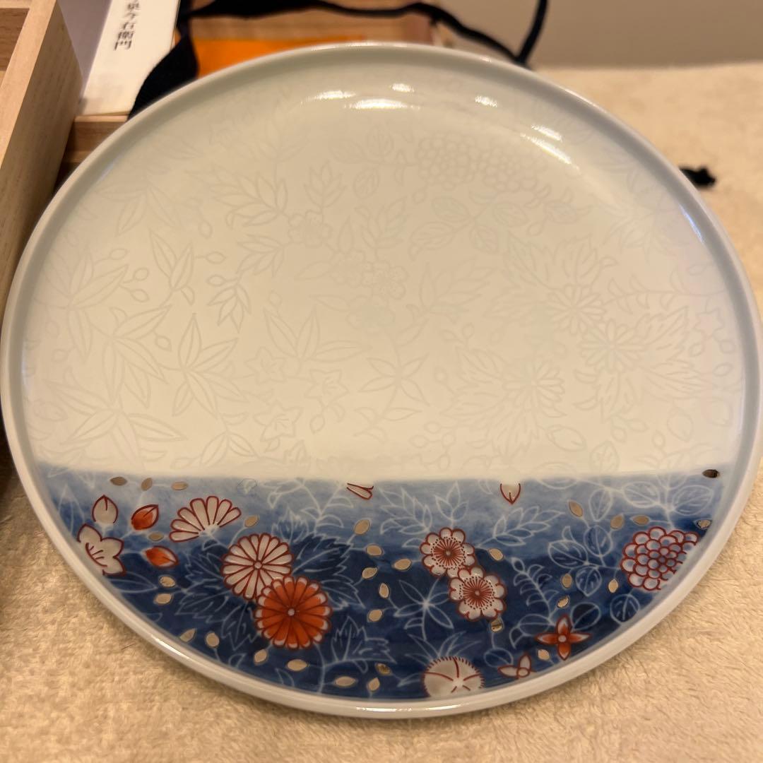 今泉今右衛門 花柄陶器皿 直径約20cm 木箱付き