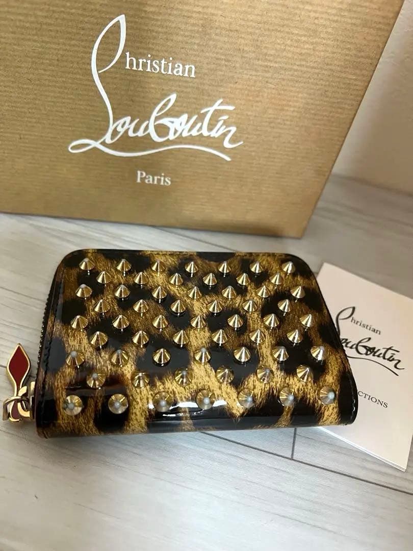 【Christian Louboutin】クリスチャンルブタン ケース