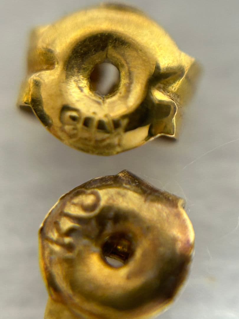 K18　ピアス　金装飾枠　天然オパール　　 レアデザイン　年代物