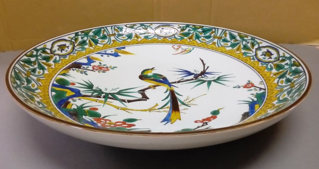 九谷焼　飾皿「色絵竹花鳥図」小多 慧 作