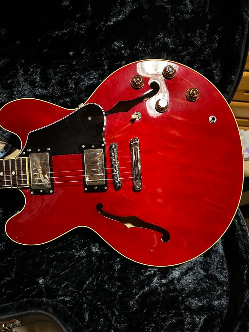 HISTORY セミアコースティックギター 赤
